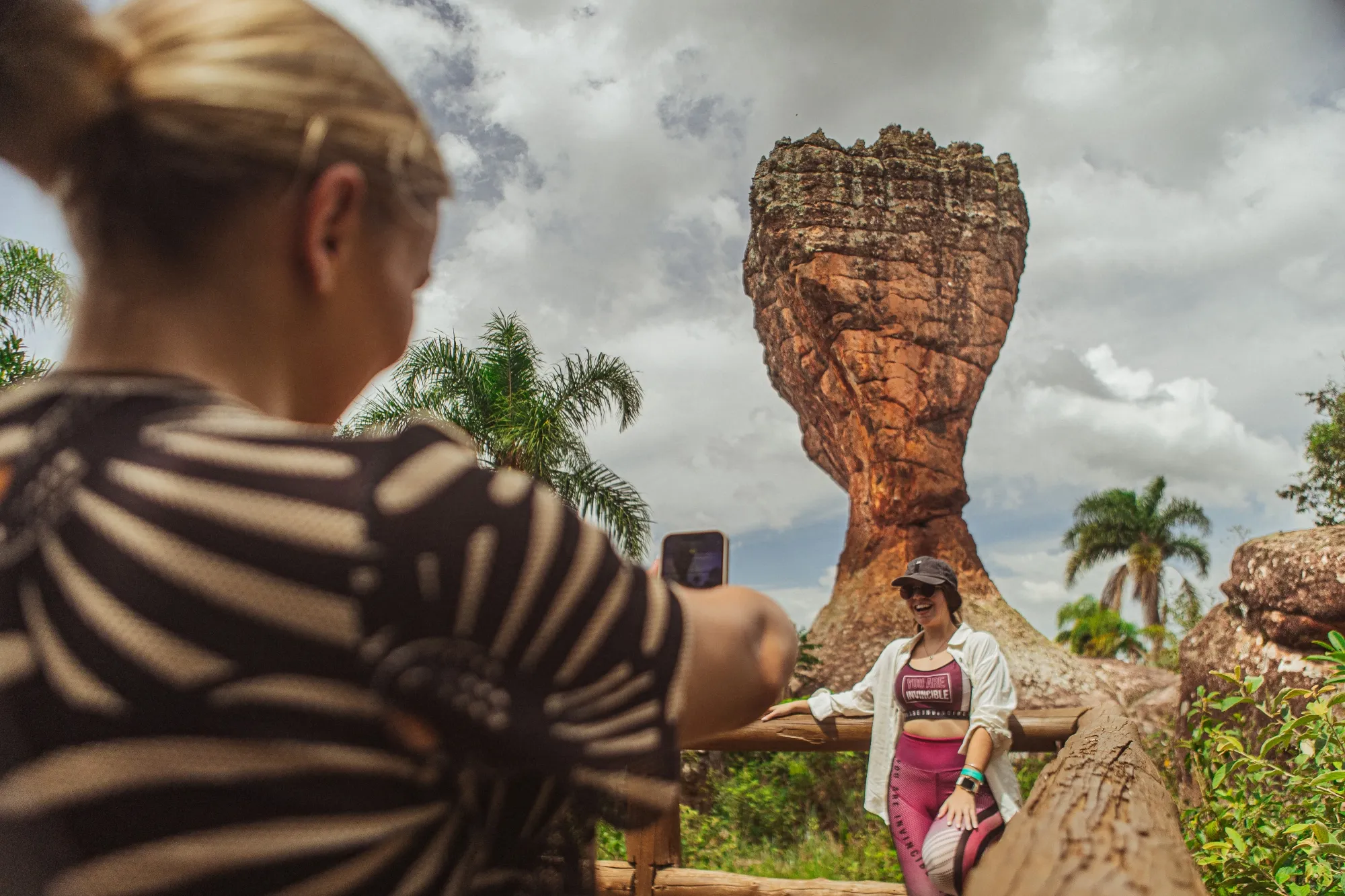 Semana da Mulher: Parque Vila Velha convida visitantes para viver natureza, aventura e arte nos Campos Gerais